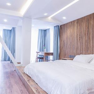 Suite City View